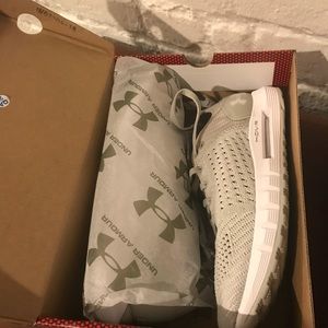 Under Armour running shoes brand new!